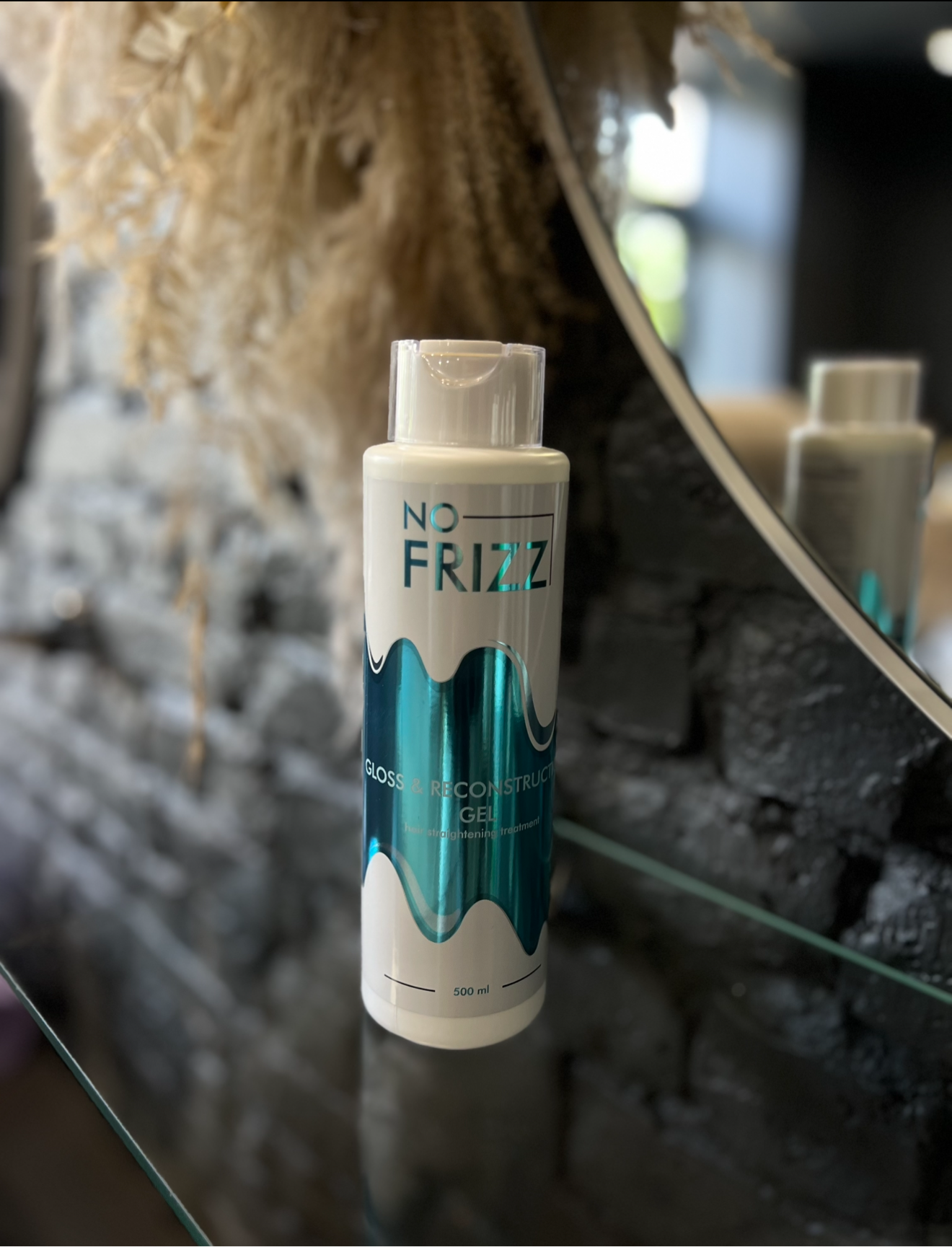 NO FRIZZ Gloss & Reconstruction Gel